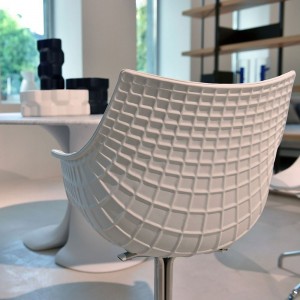 Silla Meridiana 4 Radios de Driade. Muebles para salón, oficinas o comedor.