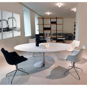 Silla Meridiana 4 Radios de Driade. Muebles para salón, oficinas o comedor.