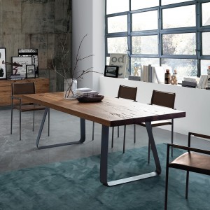Mesa Runner de Oliver B. Muebles modernos macizos.