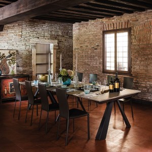 Consola Convivium de Cattelan Italia. Consolas de recibidor modernas.