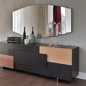 Espejo Stripes de Cattelan Italia. Muebles modernos italianos. Espejos modernos.