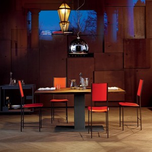 Mesa Elvis Wood de Cattelan Italia. Muebles modernos italianos. Mesa de madera.