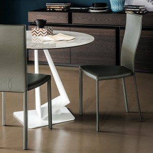 Silla Nina Italia de Cattelan. Sillas de diseño italiano. Sillas de cuero.