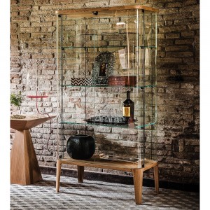 Vitrina Chantal de Cattelan Italia. Vitrinas de diseño moderno italianos.