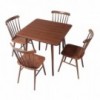 Mesa Ironica cuadrada de Ton. Mesas cuadradas de diseño. Mesas de madera.