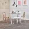 Mesa Ironica cuadrada de Ton. Mesas cuadradas de diseño. Mesas de madera.