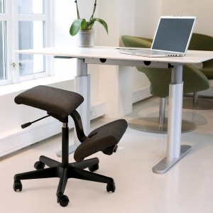 Silla Wing de Variér. Sillas ergonómicas para oficinas y despachos modernos.