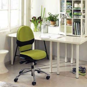 Silla Extend 200 de RH Sillas. Sillas de oficina.  Sillas con ruedas.