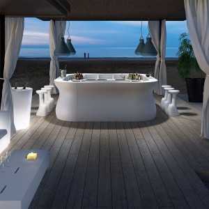Esquina Bartolomeo de exterior de Plust Collection. Mobiliario exterior.