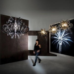 Lámpara colgante diseño moderno y lujuso Medusa de Slamp con  56 cristales Swarovski