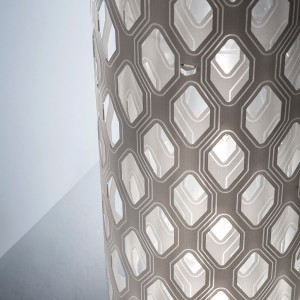 Lámpara de suelo Charlotte de Slamp. Diseño de Iluminación moderna.