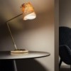 Lámpara sobremesa Overlay de Slamp. Diseño moderno, elegante y brillante.