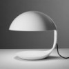 Lámpara sobremesa Cobra de elegante diseño moderno de Martinelli Luce.