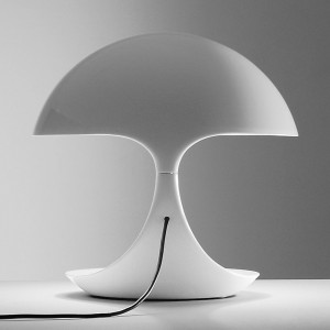 Lámpara sobremesa Cobra de elegante diseño moderno de Martinelli Luce.