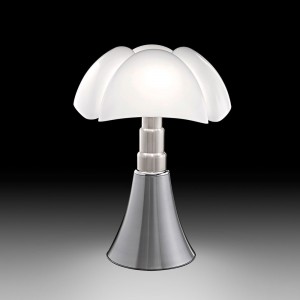 Lámpara sobremesa Pipistrello de Martinelli Luce. Lámparas e iluminación.