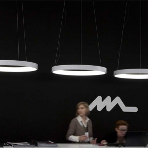 Lámpara suspensión Lunaop de Martinelli Luce. Lámparas e iluminación.