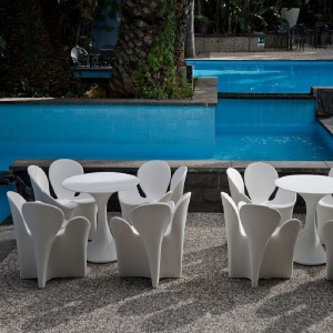 Butaca Clover de Driade. Muebles ideales para interior y exterior. Butacas modernas.