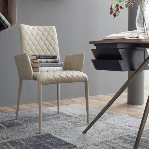 Sillón Kosmos de Tonin casa. Muebles modernos de hogar.
