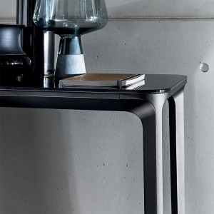 Consola Slim cuatro patas cristal Italia de Sovet. Consola con 4 patas de aluminio