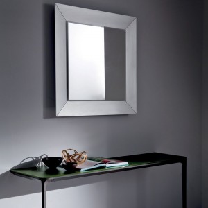 Espejo Denver Up cristal Sovet Italia. Espejo con luz LED y marco perimetral.