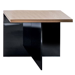 Mesa centro Regolo cuadrada madera de Sovet Italia. Mesas y complementos de diseño.