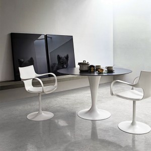 Mesa Flûte redonda cristal Sovet Italia. Mesas originales perfecta para salón.