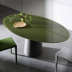 Mesa Totem elíptica de Sovet. Mesa de comedor elíptica. Mesas de diseño.