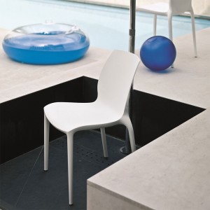 Silla Hidra de Bontempi. Sillas de diseño italiano para interiores y exteriores.