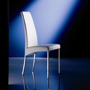 Silla Aida de Bontempi. Sillas para comedor. Muebles de diseño italiano.