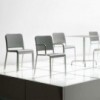 Silla brazos 20-06 de Emeco. Sillas diseño.
