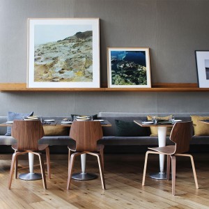 Silla Gràcia Wood de Mobles 114. Diseño único para comedor o contract.