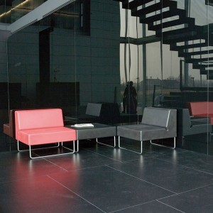 Pouf Host lounge outdoor de Pedrali. Poufs de diseño modular. Poufs para exteriores.