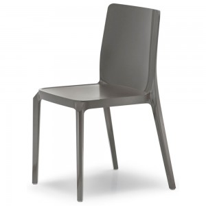 Silla Blitz 640 de Pedrali. Sillas de diseño. Sillas modernas para contract.