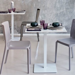 Silla Blitz 640 de Pedrali. Sillas de diseño. Sillas modernas para contract.