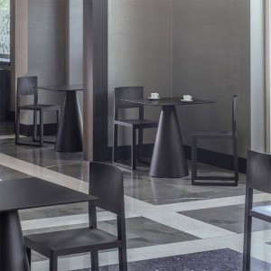 Silla Brera 380 de Pedrali. Sillas de diseño. Sillas de madera para salón.