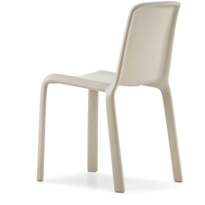 Silla Snow 300 de Pedrali. Sillas de diseño. Sillas de exteriore. Sillas de jardín.