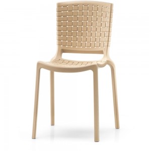 Silla Tatami 305 de Pedrali. Sillas de diseño. Silla de exterior modernas.