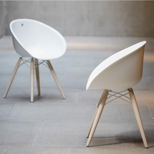 Sillón Gliss 904/905 de Pedrali. Sillones de diseño. Sillones y butacas modernas.