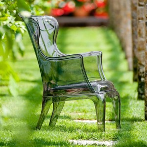 Sillón Pasha 660 de Pedrali. Sillas de diseño. Sillones de exteriores modernos.
