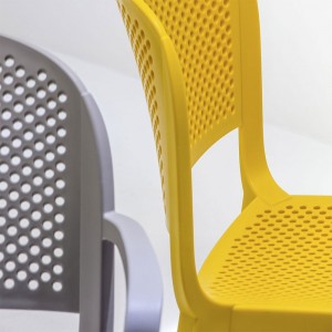 Silla Dome 261 de Pedrali. Sillas de diseño moderno. Sillas para terrazas.