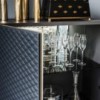 Aparador Tiffany de Cattelan Italia con luz opcional.