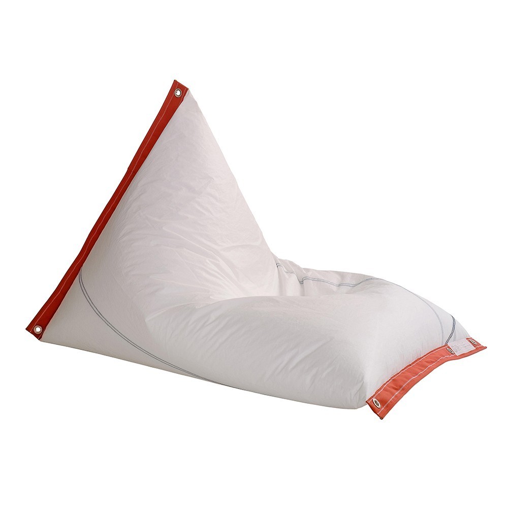 Puf Genois limited de DVelas. Muebles de exterior DVelas