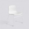 Silla AAC 08 de acero y polipropileno de Hay ideal para espacios modernos.