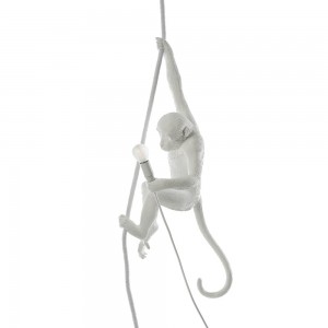 Lámpara suspensión Monkey with rope de Seletti.