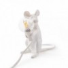 Lámpara sobremesa Mouse Sitting de Seletti para habitaciones juveniles
