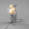 Lámpara sobremesa Mouse Sitting de Seletti para habitaciones juveniles