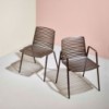 Silla Zebra de Fast. Sillas modernas y resistentes a espacios exteriores.