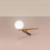 Yanzi Table de Artemide para despachos. Lámpara de sobremesa Yanzi.