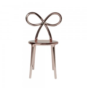 Silla Ribbon de Qeeboo. Muebles y complementos de exterior.