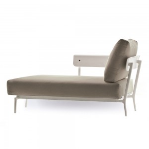Chaise longue Aikana cómodo para exteriores de Fast. Chaise longue para terrazas.